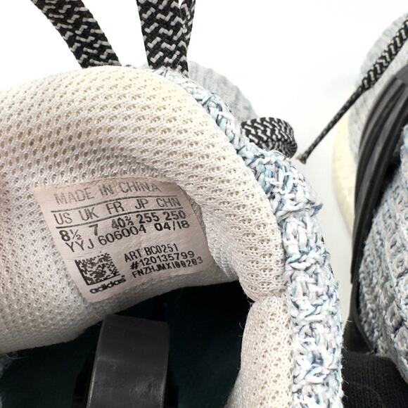 Adidas Women's Gray Black Parley x UltraBoost 4.0 Running Shoes Size 8.5 - Picture 8 of 8